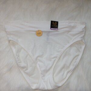Wacoal Hi-Cut Ultimate Comfort Panty Brief White 2XL NWT